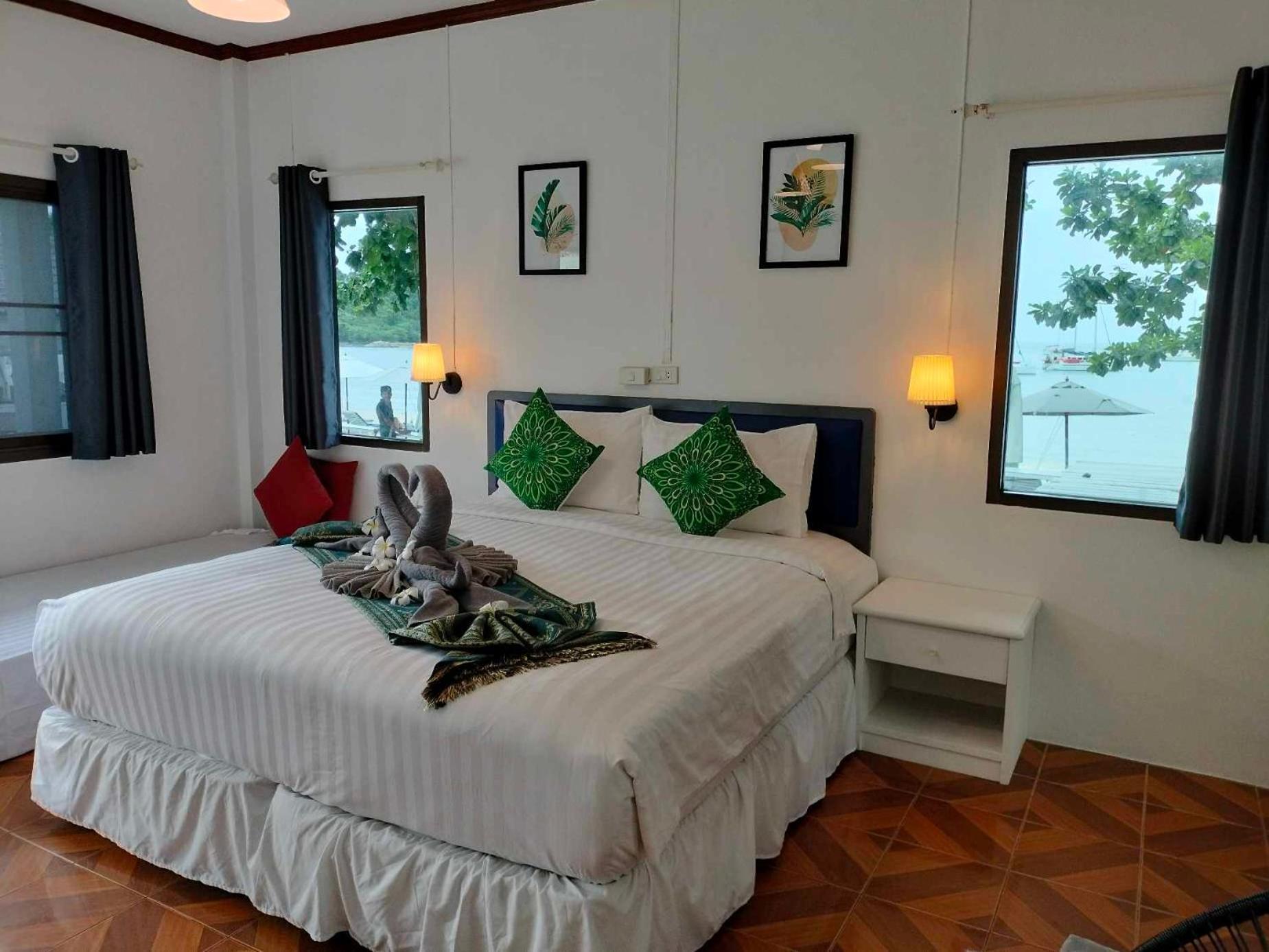 Bay Beach Resort Choeng Mon Dış mekan fotoğraf